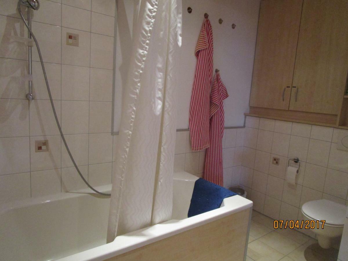 Ferienwohnung Hueck Lind  Luaran gambar
